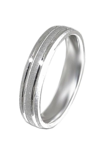 alianza-de-plata-para-matrimonio-plana-con-2-gallones-243_939-00039_g