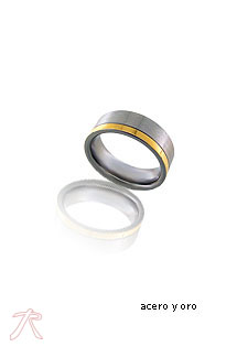Alianza de acero bicolor chapado oro. 045_SOUL01