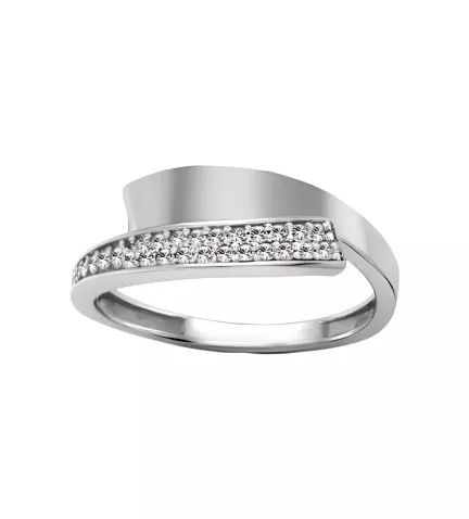 anillo de oro blanco 18k con circones