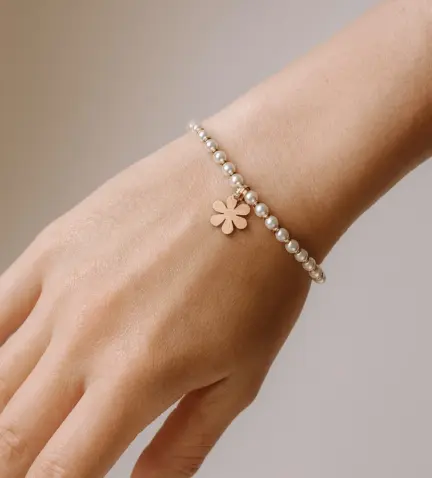 pulsera de plata chapada y perlas 200_ppu2620 toma modelo