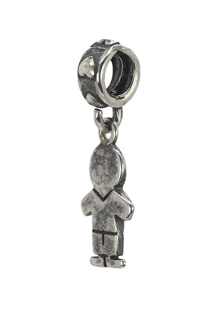abalorio de colgar con la imagen de un niño vista lateral 015_S8-045_01