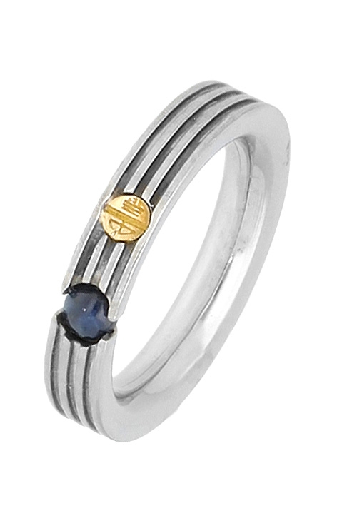 anillo de acero y oro con zafiro azul foto oblicua 142_0366-1-Z_03