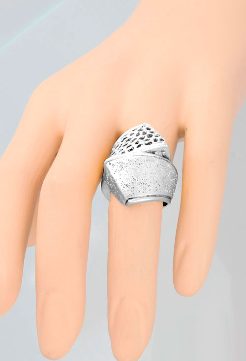 anillo_plata_con_rodio_tu_y_yo_gran_formato_vista_modelo_200_s085-02-ro_03