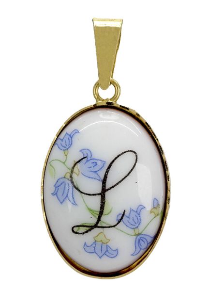 colgante de oro inicial L realizado en oro amarillo 18 kilates y porcelana pintada a mano 002_8463L