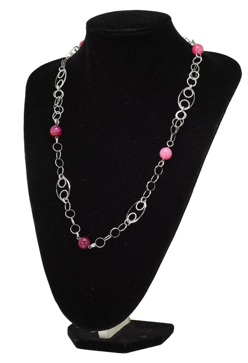 Collar plata ley con entrepiezas cuarzos rosas vista en expositor 144_VI-12_02