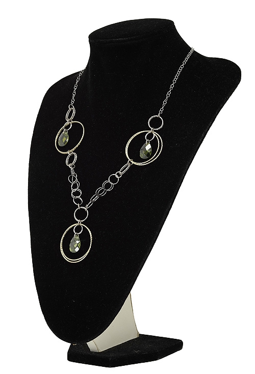 collar plata ley y cuarzos verdes 80 cm. de largo vista en expositor 200_174110_01