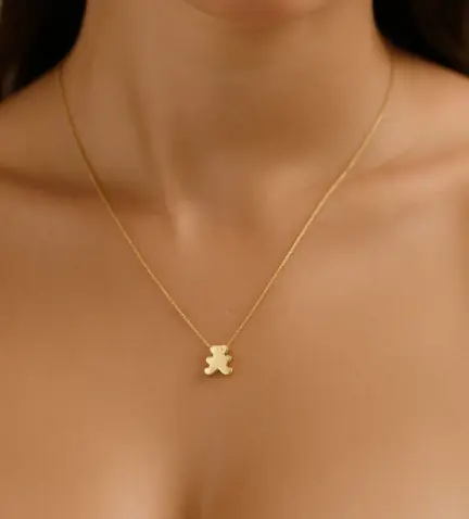 gargantilla-de-oro-motivo-oso-100_h017_10 modelo