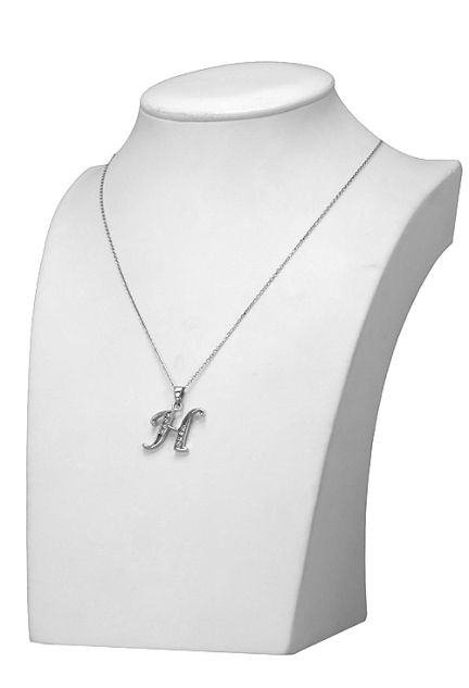 gargantilla de plata inicial H con circonitas vista expositor 022_CON77007-H__01