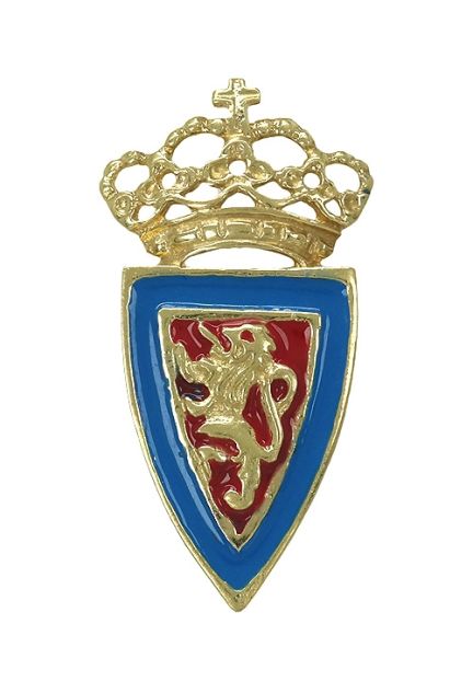 insignia de oro real zaragoza vista frontal 083_JI099