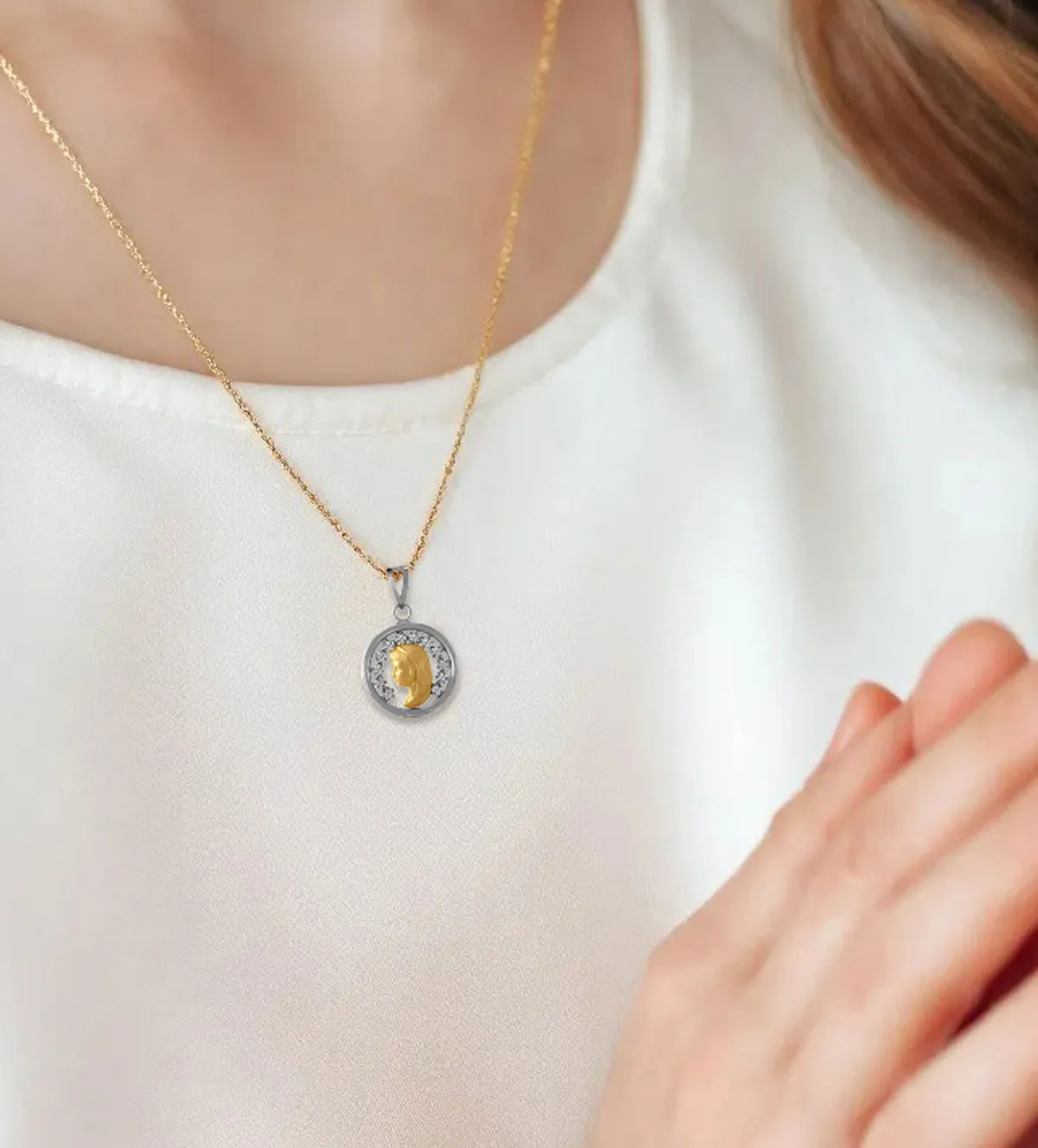 medalla-de-oro-virgen-nina-042_V6-128-1chpl modelo