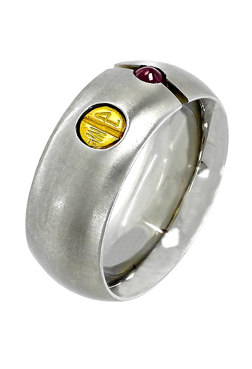 ocasion anillo de acero y oro con rubi fino foto lateral 142_0375-1_01