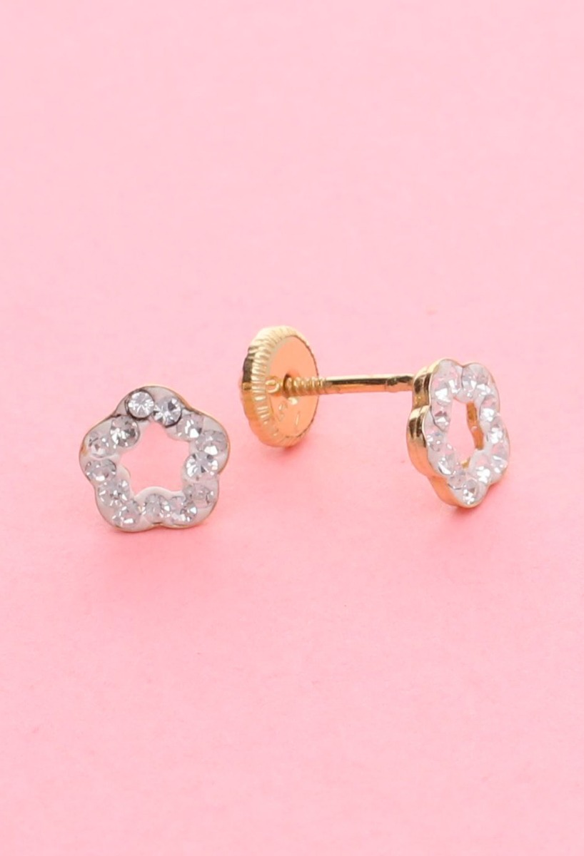 pendientes bebe oro 18 ktes con cristales incrustados en resina forma de flor foto para web el rubi joyeros toma sin recortar sobre base negro