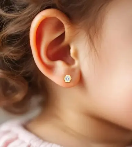 pendientes de bebe oro 234_1026 vista modelo bebe