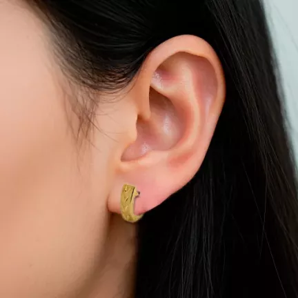 pendientes de oro lapidados 030_1300 oreja IA