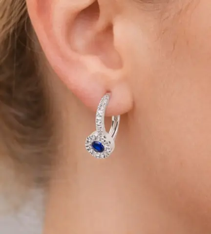 pendientes de oro blanco con rodio zafiro y diamantes