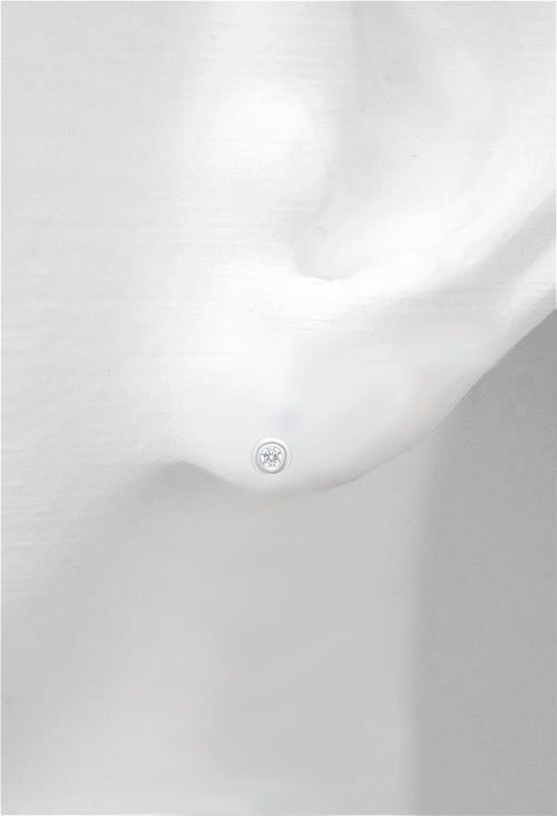 pendientes oro blanco 18 kilates y circonita para bebe o niña de corta edad vista maniqui oreja 234_1517-B_02