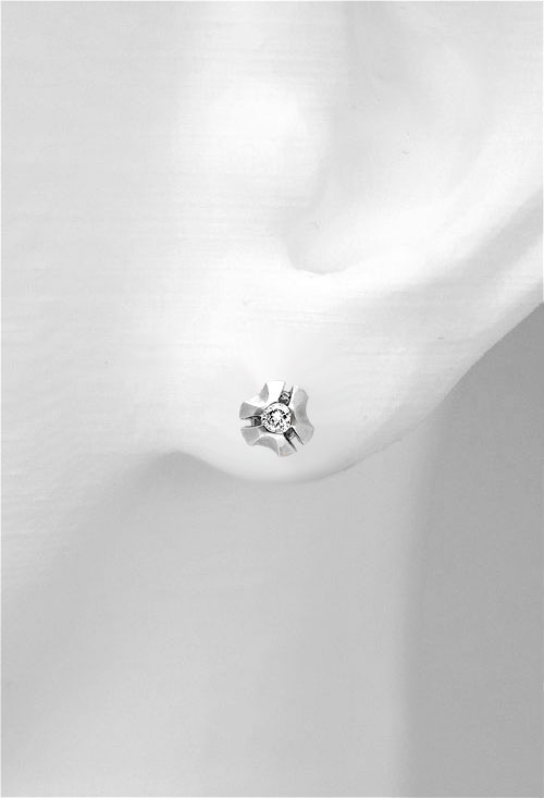 pendientes tipo chaton oro blanco 18 kilates con diamante sistemas de presion foto modelo oreja precio especial muy barato en joyeria online 195_R4412-P_02