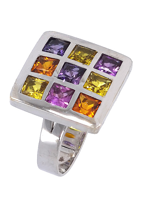 Sortija con cuarzos de color perfil