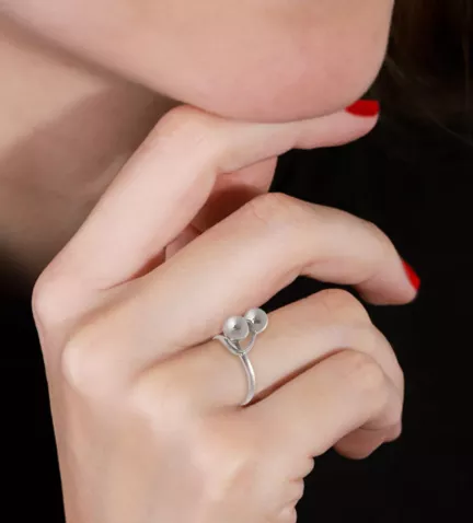 anillo de plata modelo bolas 037 e14 001 10