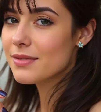 pendientes de oro racimo azul foto modelo