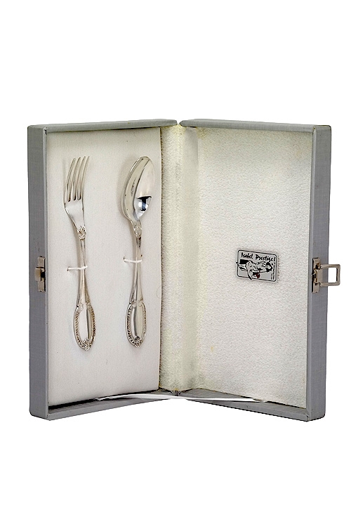 Cubierto para beb&eacute; en Plata de ley 090_10-0300