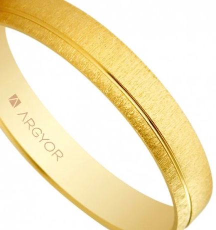 Alianza de boda oro amarillo 9 ktes. Mate con bisel - foto 2 - rfcia.045_9K5135473