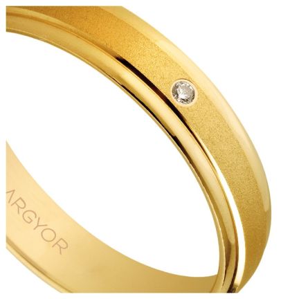 Alianza de oro amarillo 9 ktes con diamante. mate y brillo - foto 04 - Argyor rfcia.9K5140044D