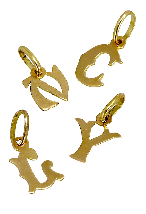 inicial B oro amarillo 18 kilates