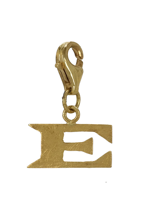 charm de oro amarillo 18 ktes inicial E acabado mate rayado 003_CH-M51015876RAE