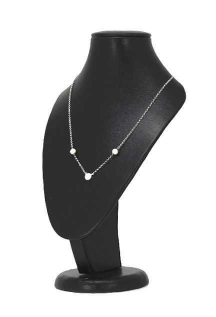 Gargantilla de plata con motivo circular y 2 perlas 266_024346-1-1-1