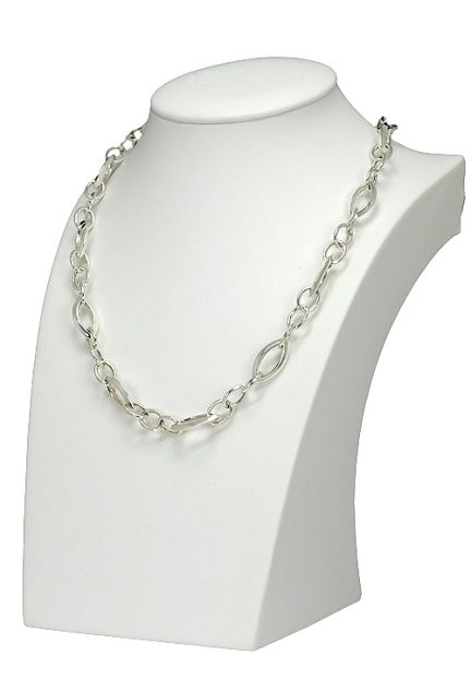 cadena plata eslabones combinados almendrados y asas ovaladas foto en expositor 200_10165-2G_01