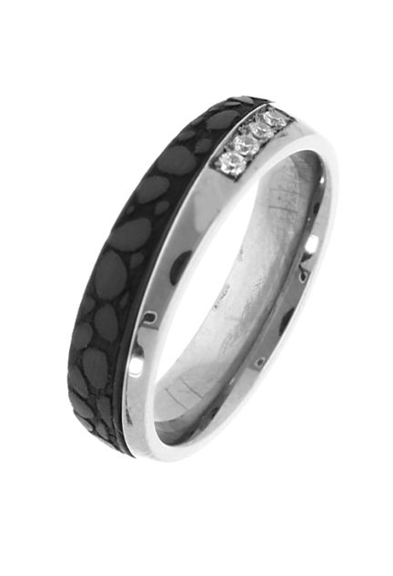 Alianza de titanio y carbono con diamante lateral