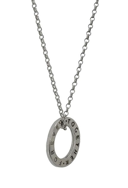 Gargantilla de plata motivo forever together, siempre juntos en español, precio sin competencia, calidad y mejor servicio vista de lado