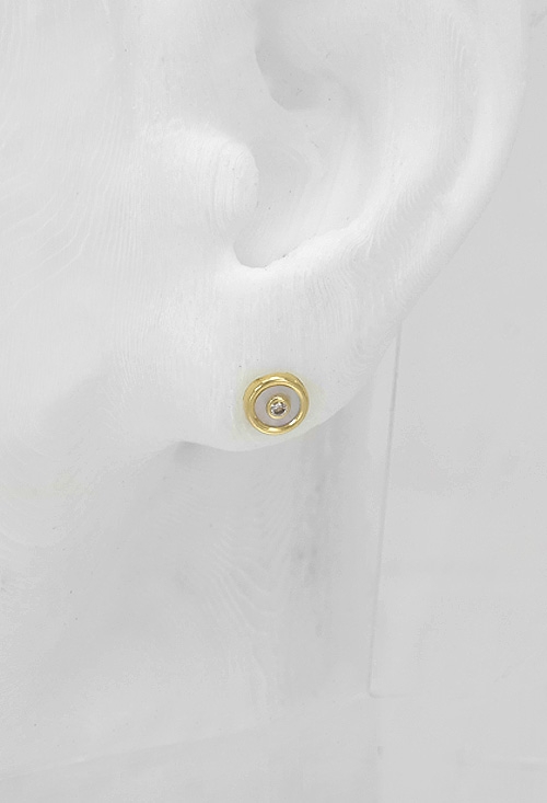 dormilonas para niña de oro 18 ktes y nacar vista en modelo 030_2811-R_02