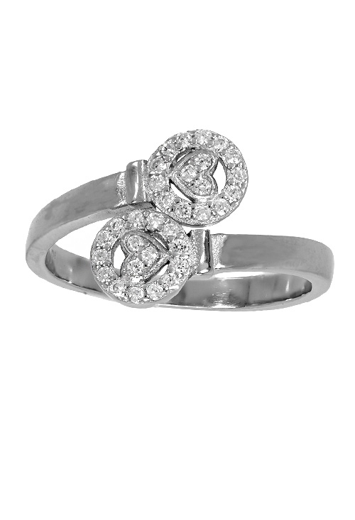 anillo de plata diseño romantico plata circonitas y corazones vista frontal 280_2010917
