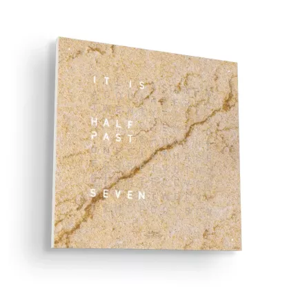 Reloj de pared Qlocktwo modelo desert