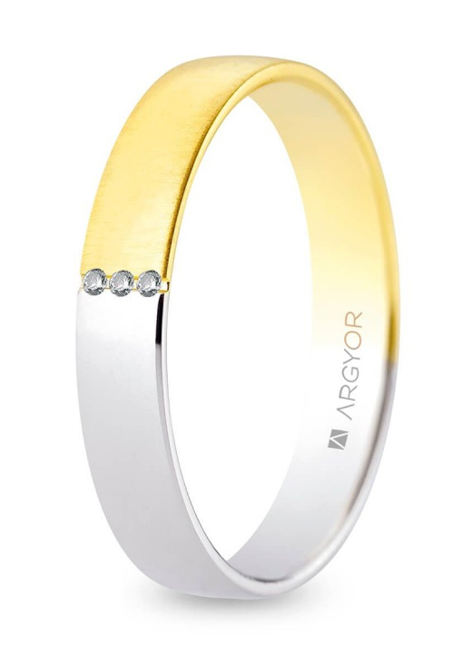 Alianza oro bicolor amarillo y blanco con diamantes 4 mm. 5240549D3