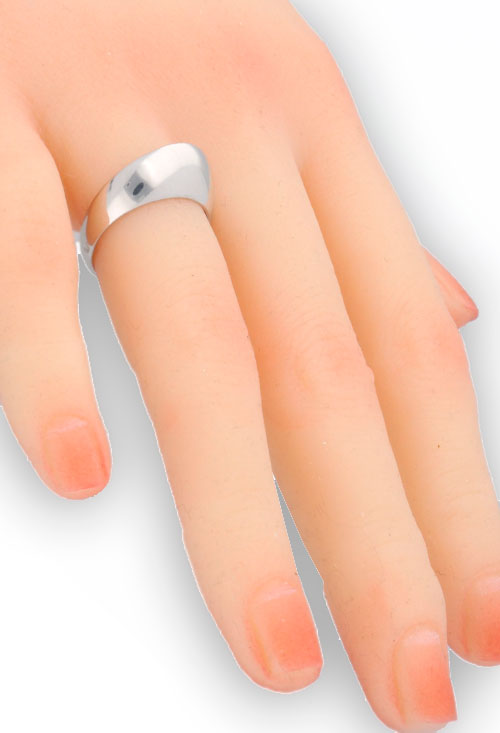 anillo plata jorge revilla acabado plata su color brillo pulido vista fotomontaje uno para parrilla web