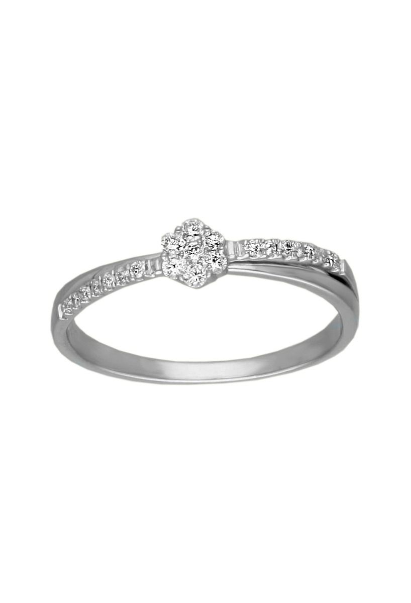 anillo compromiso oro 18k y brillantes en el rubi joyeros dos brazos cruzados y motivo roseta fotografia para web el rubi joyeros toma frontal