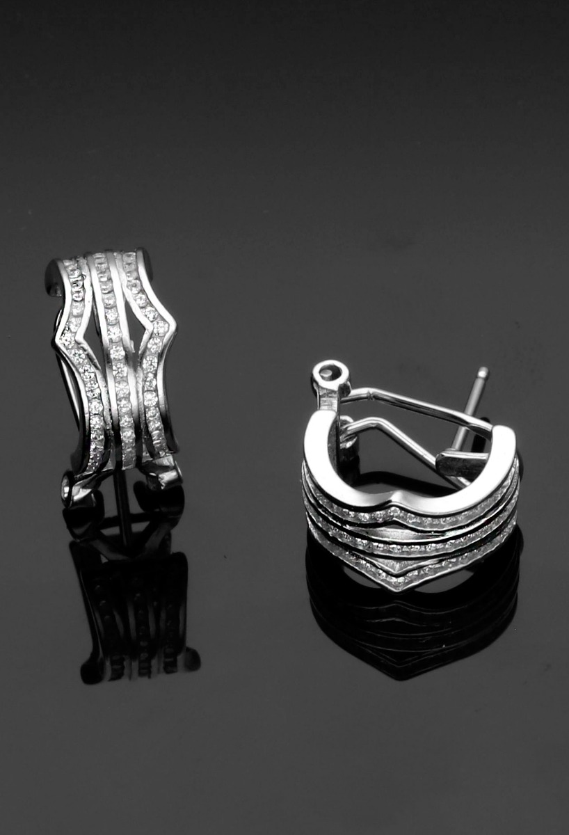 Pendientes plata y circonitas arete con 3 aros 280_2023864 fondo negro