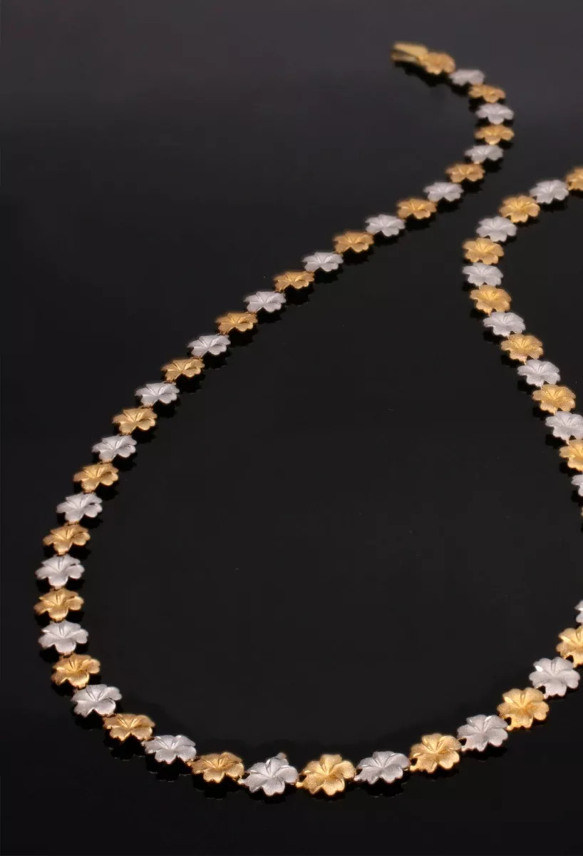 Gargantilla oro bicolor 18 ktes motivos florales alternos 157_G0004 fondo negro