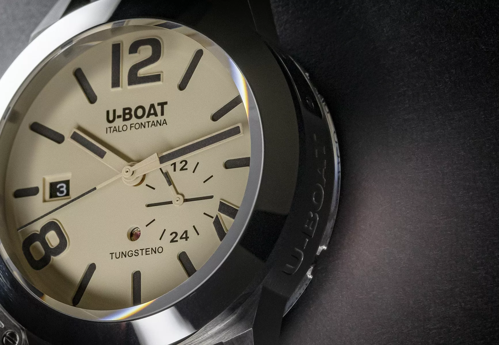 Reloj U-Boat Classico Beige Tungsteno con caja acero y correa de piel 8892 2