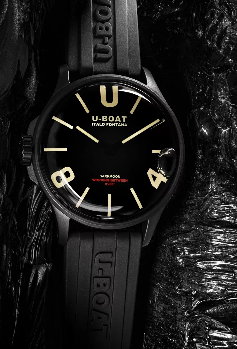 Reloj U-Boat Darkmoon con caja de acero DLC negro y correa de caucho 9019 fot1