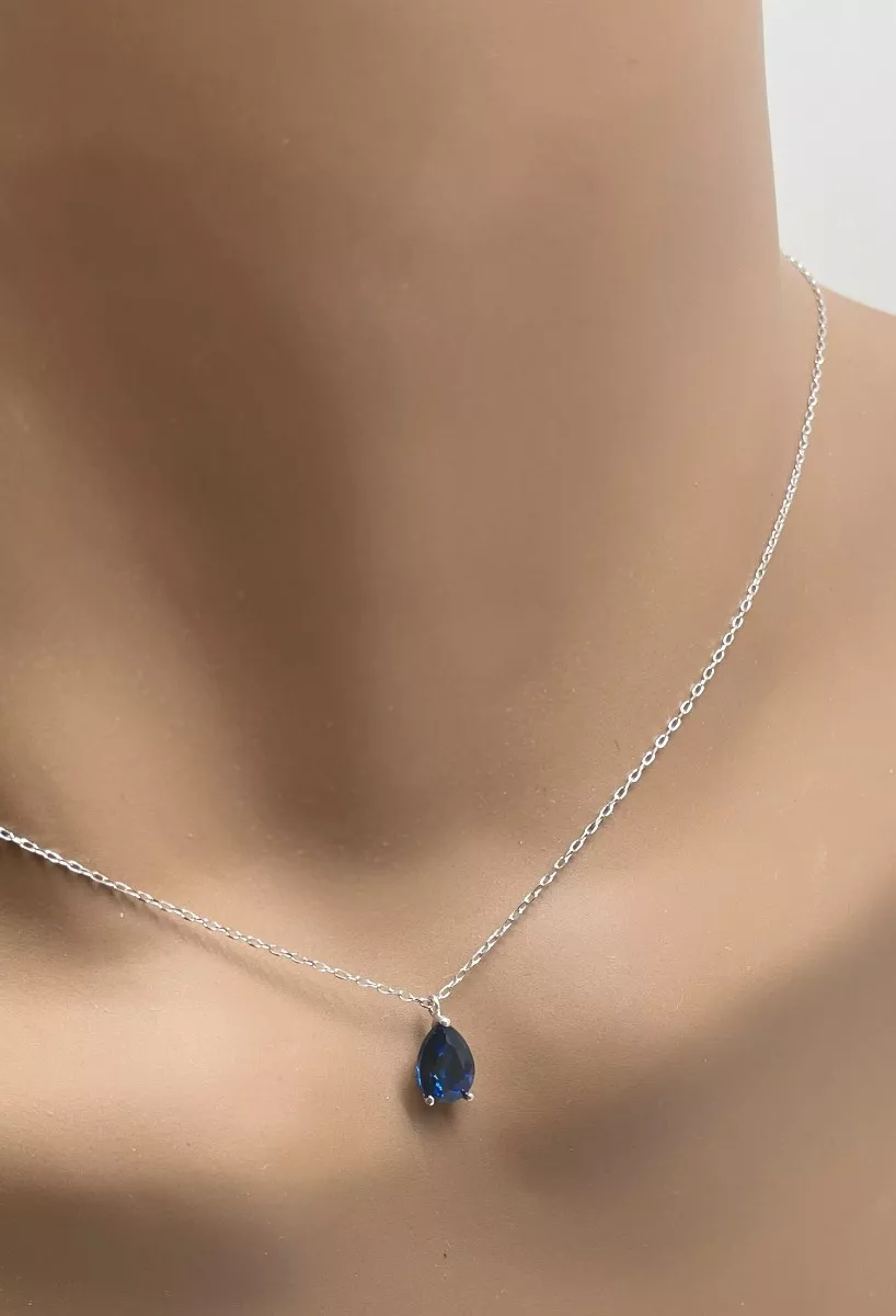 gargantilla oro blanco 18 ktees con zafiro fino talla pera imagen para parrilla web toma cuatro