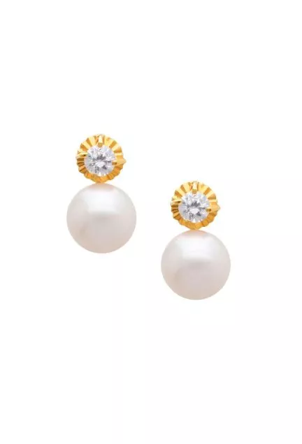 pendientes de oro amarillo 18 ktes con perla cultivada y circonita vista frontal
