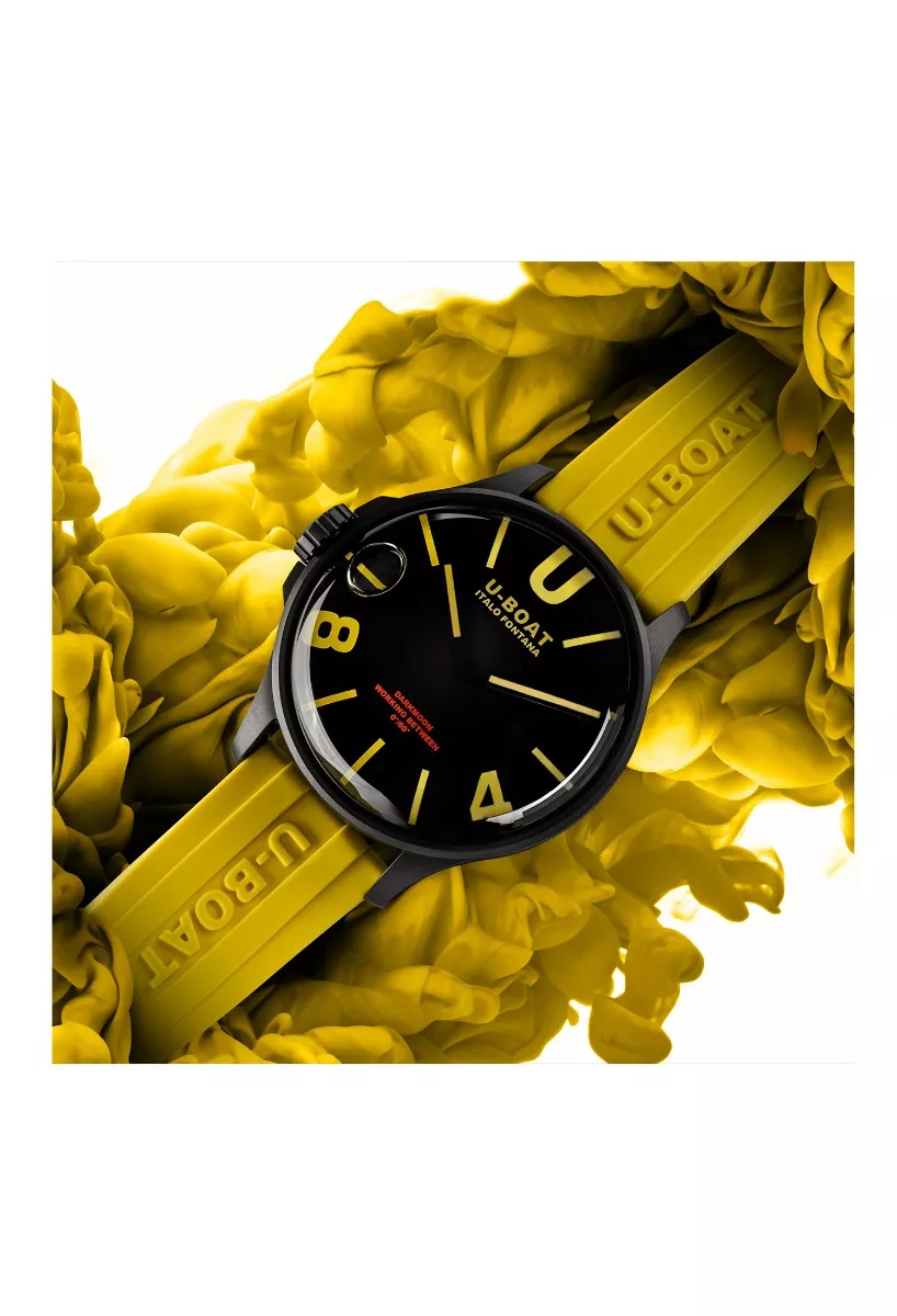 Reloj U-Boat Darkmoon BK Yellow caja acero PVD correa silicona 9522 con fondo