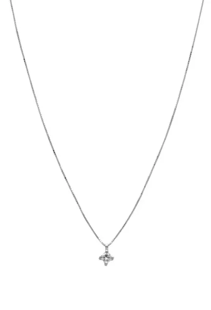 gargantilla oro blanco 18 ktes con diamante talla brillante engastado en garra de 4 patas vista frontal