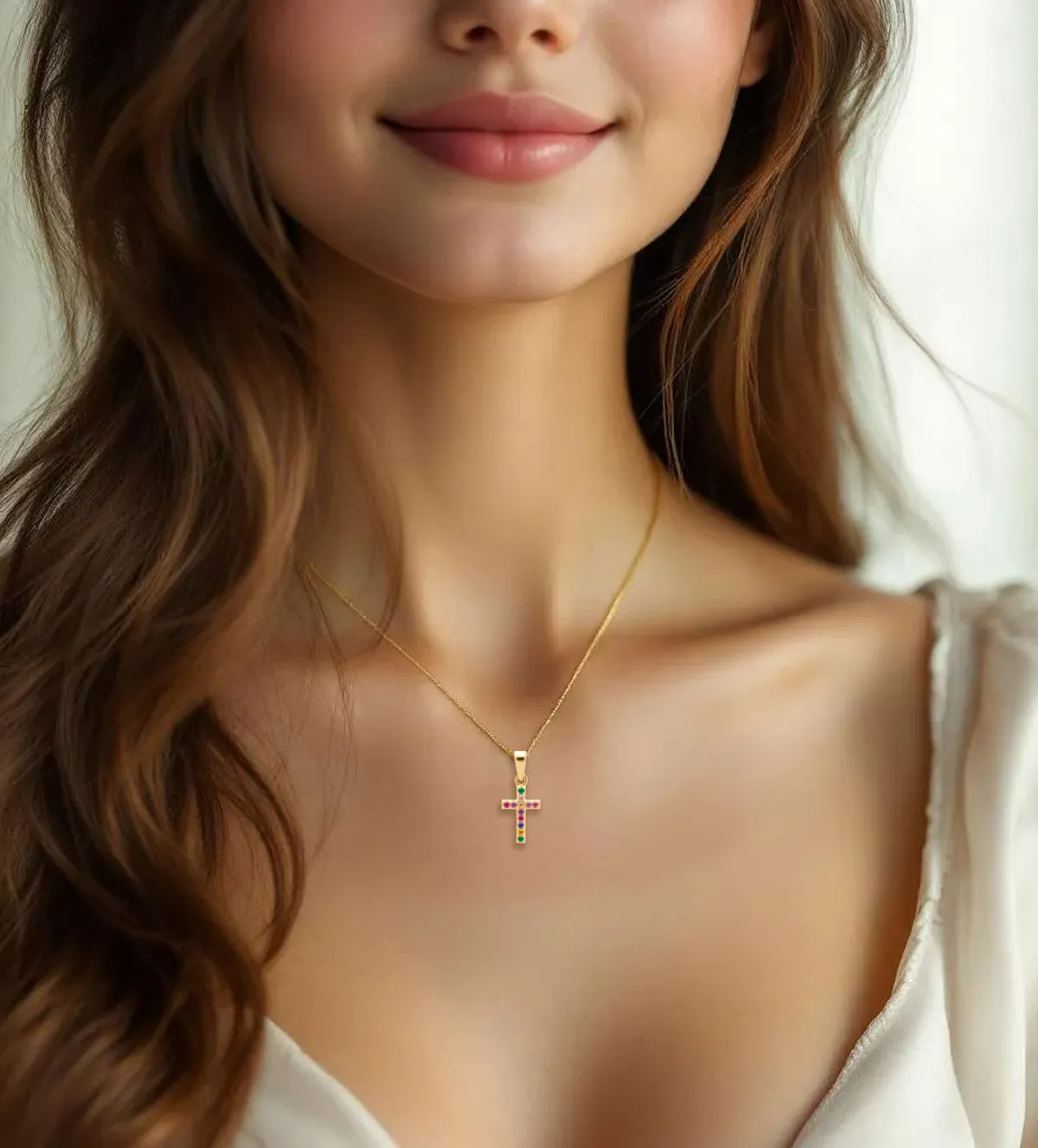 cruz-de-oro-amarillo-y-piedras-243_475-01379 modelo