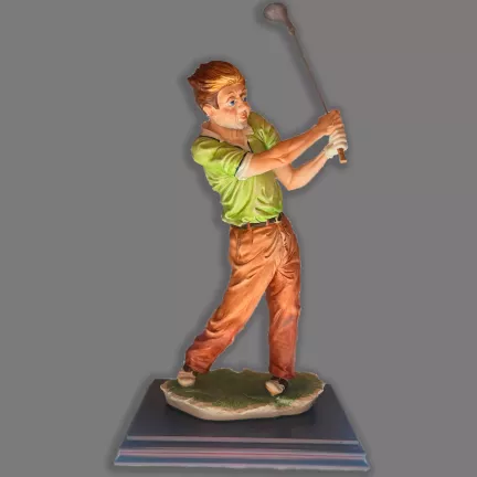 figura porcelana nuevo buen retiro golfista