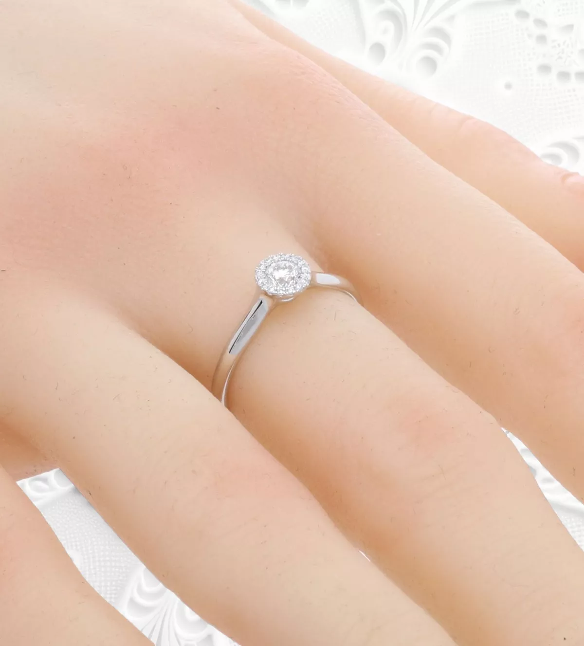 anillo de compromiso oro blanco y diamantes orla 243 EPT APTOR 10